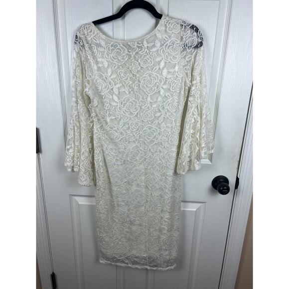 Womens Bell Flare Sleeve Ivory Rose Lace V-Neck Dress Olivia Matthews Size Small - Picture 8 of 8